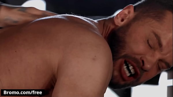 BROMO - Mickey Taylor, Tyler Berg - Dominating Daddy 