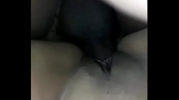 Como entra y como sale mi pene de su vagina Luisin Paredes