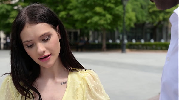 Play MP4 - Young Slutty Tourist Matty Takes a BBC at Her Air BnB GP2499