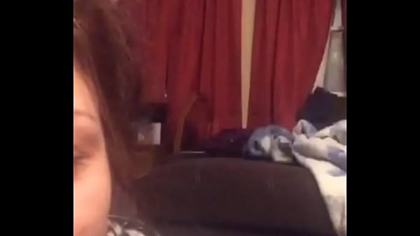 Sexy hippie shaking ass 