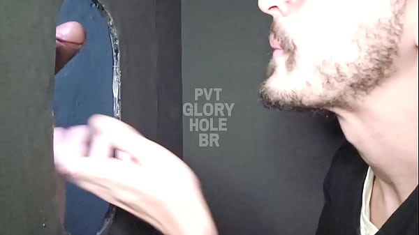 Olha que del&iacute;cia esse motorista de app me dando muito leite na cabine!!! (COMPLETO NO RED) 