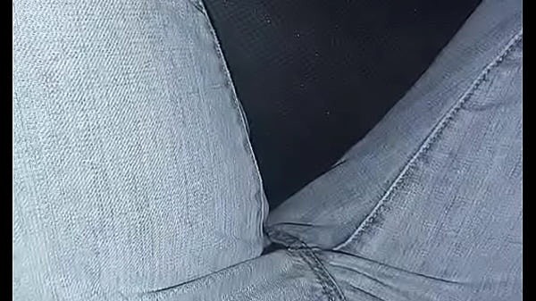 運転中に我慢できなくておしっこを漏らしてしまいました