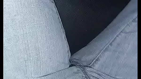 運転中に我慢できなくておしっこを漏らしてしまいました