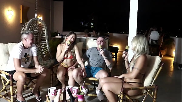 O únicocombinado é saber com_quem irão sair_e o fetiche maislouco foi o idoElo Cardone e Victor Mustang SHEER RED