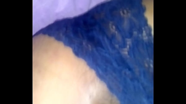 Masturbación ropa interior de mi prima