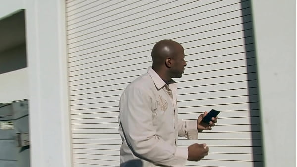 Play MP4 - Big tits oiled mom fucked by big cock