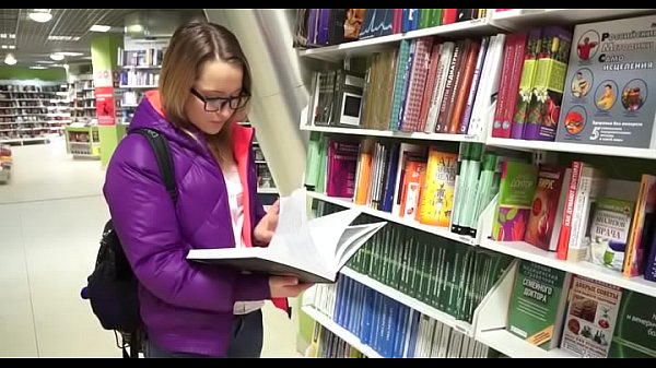 Nonton Horny Floozy Enjoys Riding On Top Of An Erected Thick Pecker thumbnail