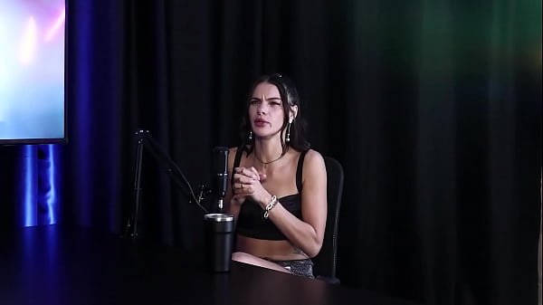 O ex namorado ensinou ela como dar o cu_e o prazer no anal Debora Andrade SHEER_RED