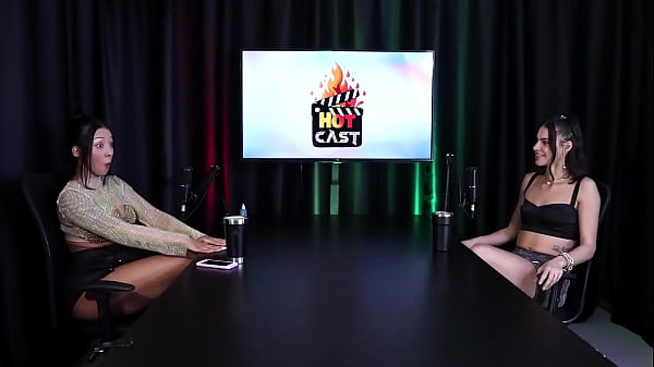 Play MP4 - O ex-namorado ensinou ela como dar o cu&comma; e o prazer no anal - Debora Andrade &lpar;SHEER&sol;RED&rpar;