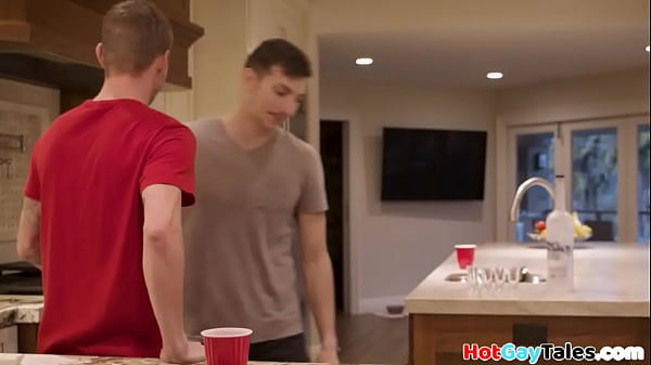 Inked jock bareback fucking athletic boyfriend 