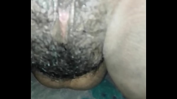 Play MP4 - CULO DE MADRE SOLTERA