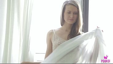 All natural tits brunette mafer h strips & gets off for you 