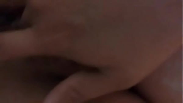 Ya lleva ratoqueriendo que la cogan