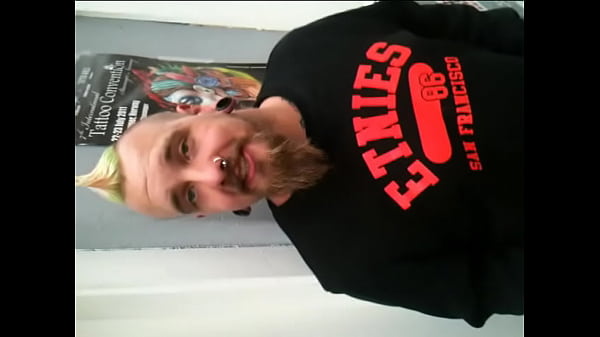 Play MP4 - Dan Rino Freakshow - Penis Tattoo&excl;