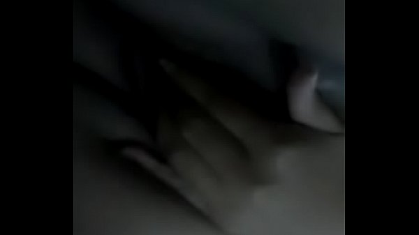 Gabriel a_tocándose bien_rico