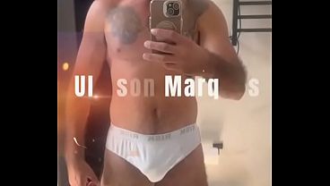 Nonton Com Daddy Pauzudo thumbnail