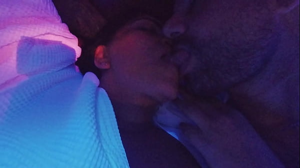 NOITE ANALSocandoa Rola_no Cuzinho da Cavalona Até o Fim