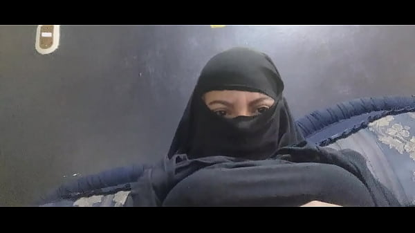 Squirting For My Allah thumbnail