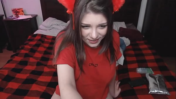 Deep throat and masturbationfor a good evening