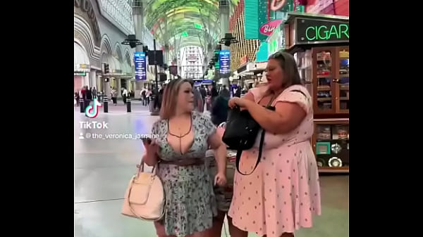 Nonton Great Time In Vegas With Great People!with Bunnydelacruz69 & Picante Jenny !!!: Bbw Highway #bbw #bbws #plussi ... thumbnail