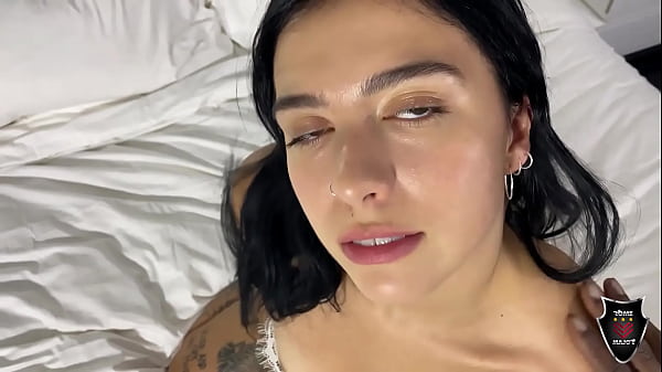 Play MP4 - Hard Hunk Rome Major Stuffs Curvy Babe Nova Flame's Wet Pussy&excl;