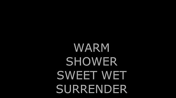 Nonton En La Ducha, En Medio De Latormenta... thumbnail