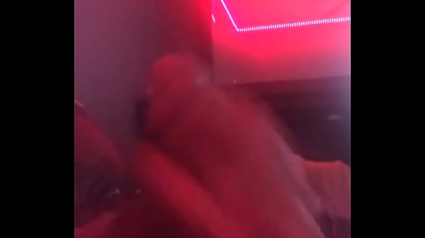 Play MP4 - I Couldn&rsquo;t Hold it in any longer