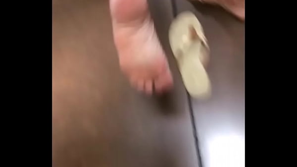 Nonton Soels Toes Arches Smelly Feet thumbnail