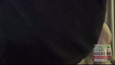 Nonton Esposa Follando Frente Al Marido En Show Cuckold Y Termina En Trio 2 thumbnail