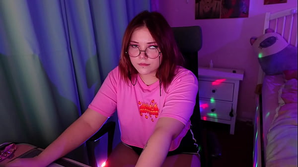 Play MP4 - webcam pleasure cutie