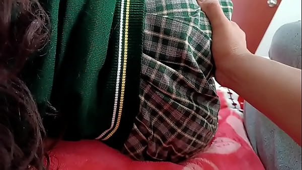 Play MP4 - Sensual Colombian girl with a big ass fucking sideways because she's richer