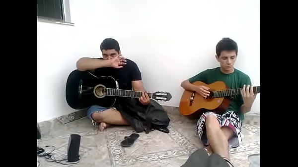 Nonton Preto Bom - Ac&uacute;stico Baratas Gr&aacute;vidas thumbnail