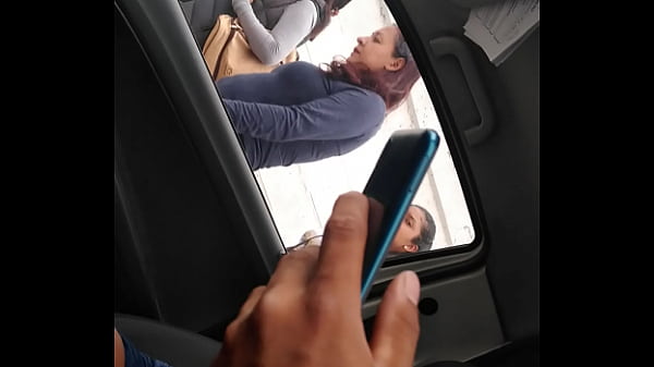 Play MP4 - Culonas mironas