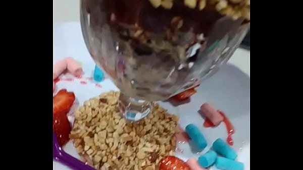 Apagando o v&iacute;deo 