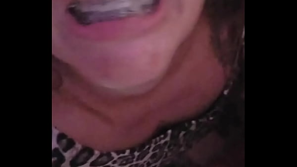 Nonton Deixei Um Desconhecido Pega Na Minha Buceta Enquanto Minha Amiga Transava No Pelo No Glory Hole thumbnail