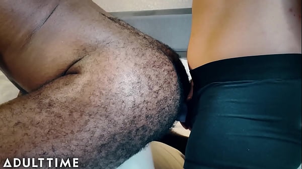 TRANSFIXED - TransStud Luke Hudson Tries Topping With Micah_Martinez