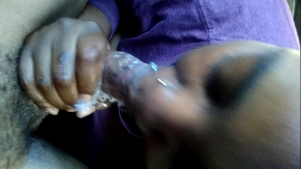 Play MP4 - Car rider back seat