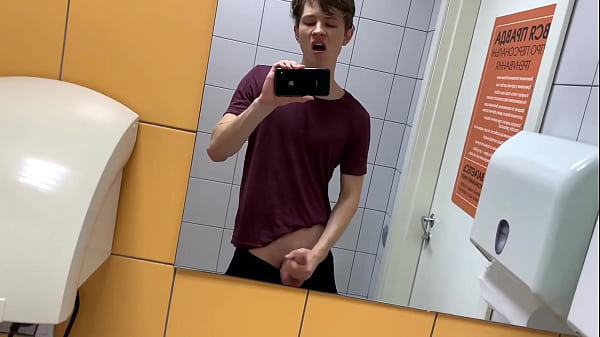 Play MP4 - Hot Boy Jerkin off in Toilet at Gym &lpar;RISKY&rpar;&sol; almost Caught &excl; &sol;hunks &sol;cute