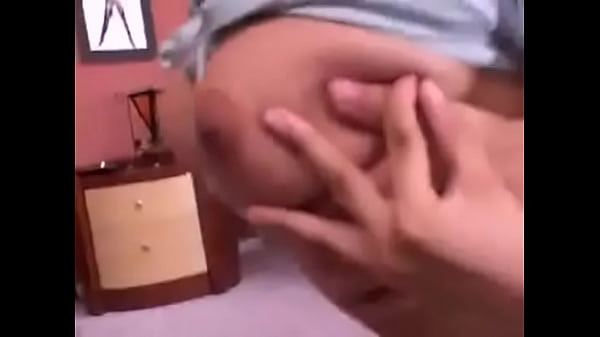 Who is this sexy bitch 