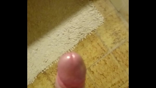 Punheta e muito leite grosso