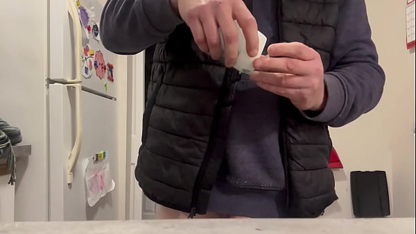 Play MP4 - GRWM Early New Year&rsquo;s Strip and C&ast;me