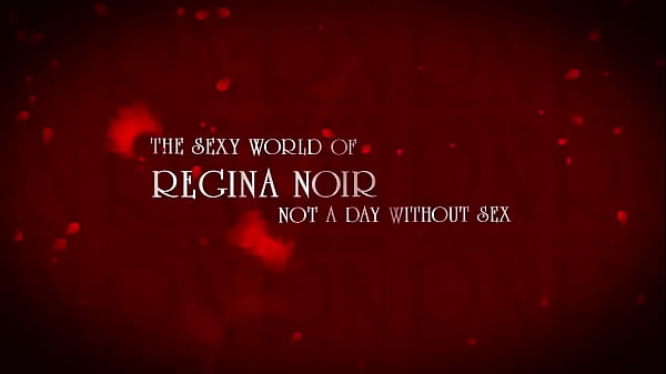 Nonton Girl Bathes In Baby Bath And Masturbates Her Pussy. Video 48o thumbnail