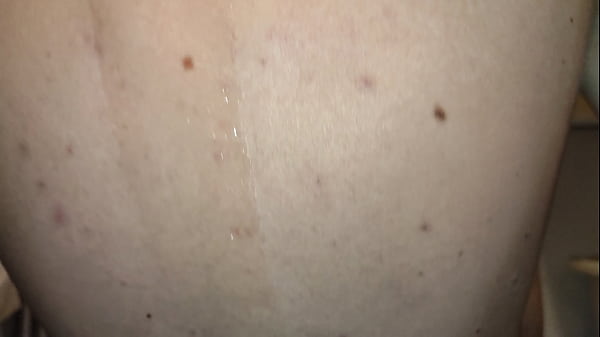 Play MP4 - De l'huile dans mon putain de cul pour bien me le d&eacute;foncer&period;&period;&period;&period;&period; Lifeisanal