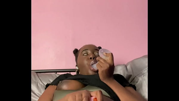 Connecticut female rapper exposed