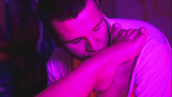 Nonton Bbw Foot Worship & Pussy Licking thumbnail