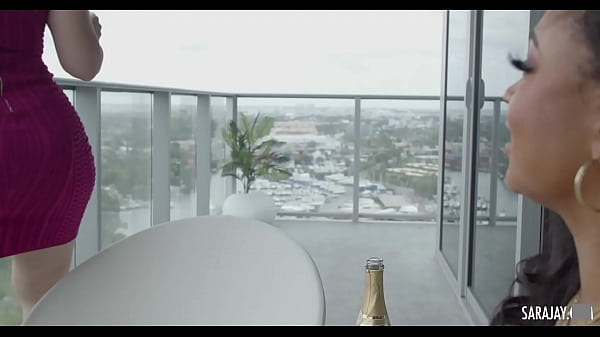 Play MP4 - Big Boobed Sara Jay And Porsha Carrera Bang Their Juicy Pussies&excl;