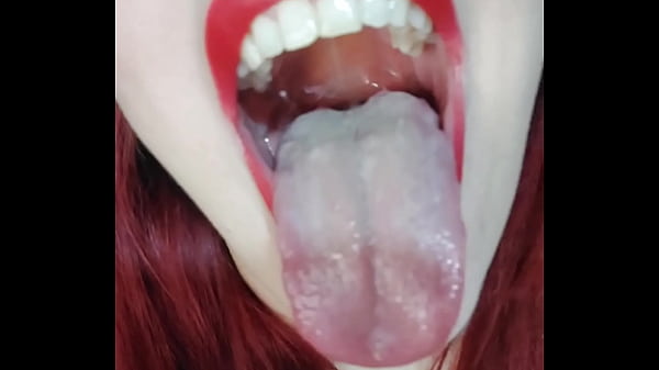 Otro Fetiche Goloso De Mi Comunidad! Fetiche De Lengua Y Leggins! thumbnail