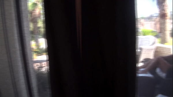 Nonton Zoey Foxx Shares And Intense Fuck With Her Real Life Lover thumbnail