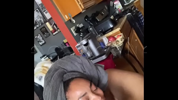 Play MP4 - Cali Uses Eddie Jaye's BBC  While He's Online shopping &excl;