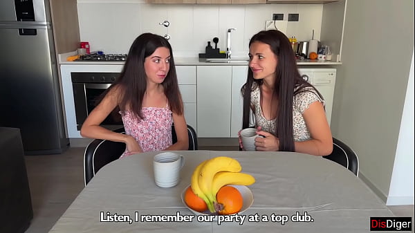 Nonton Lucky Guy Fucks Girlfriend And Her Friend - Threesome Cum Play thumbnail